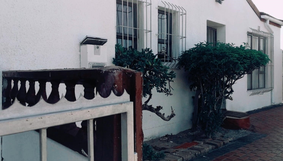 3 Bedroom Property for Sale in Mandalay Western Cape